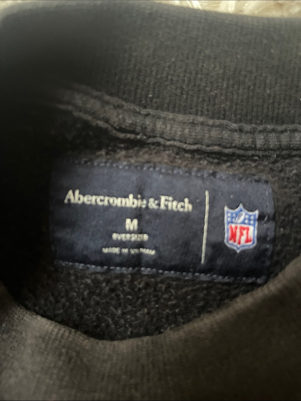 Abercrombie & Fitch Black Kansas City Chiefs Graphic Crewneck Medium - Picture 2 of 2